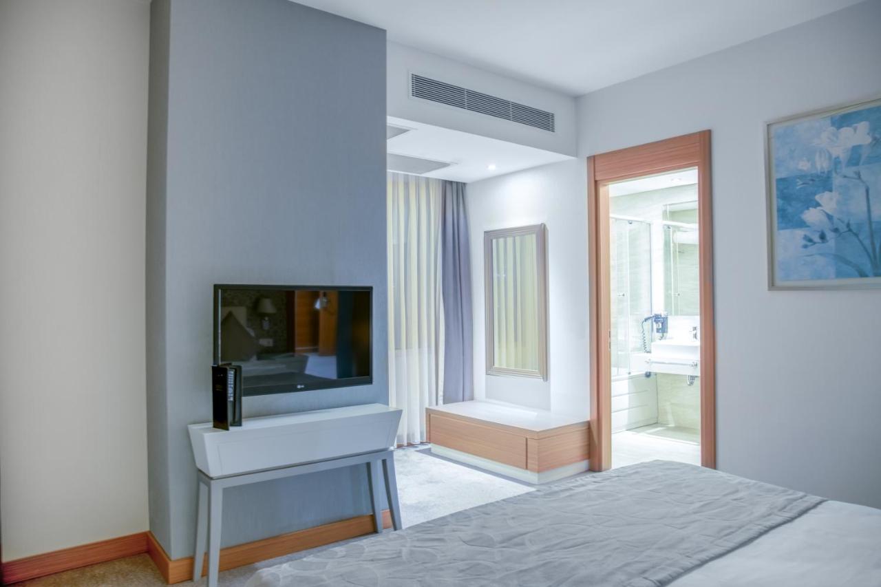 Ramada Plaza By Wyndham Istanbul Asia Airport Kocaeli Exterior photo