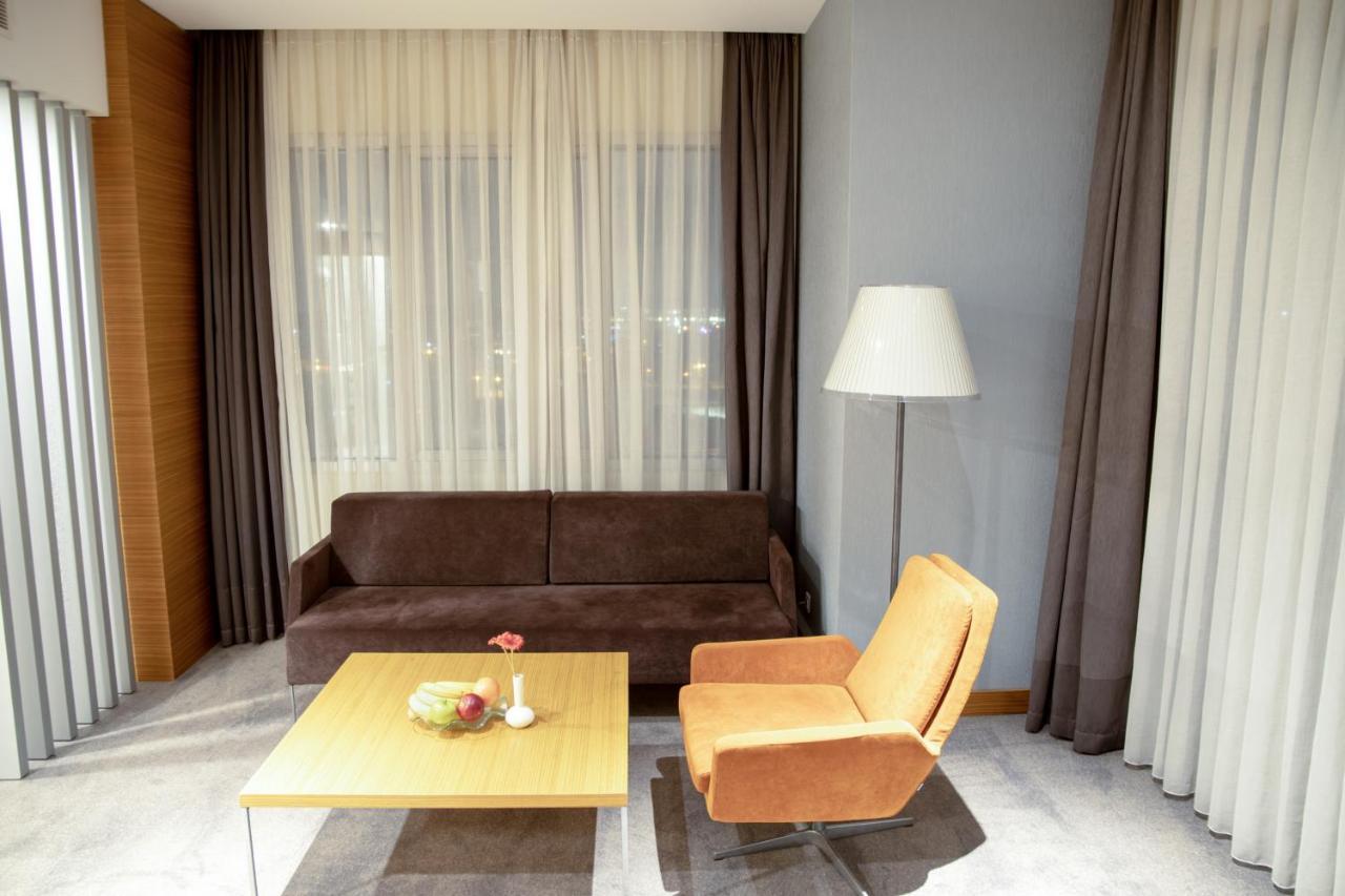 Ramada Plaza By Wyndham Istanbul Asia Airport Kocaeli Exterior photo